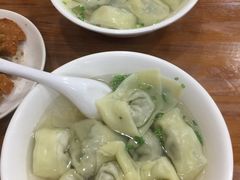 -潘国仙耳光馄饨(黄家阙路店)