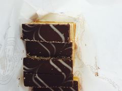 -上海哈尔滨食品厂(浦商百货昌里店)