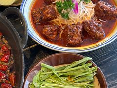 -冯校长老火锅(中联广场店)