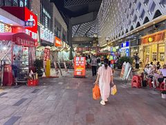 -宝龙城(杭州滨江店)