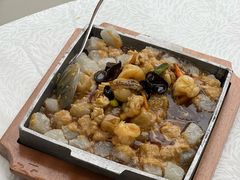 -品海楼·大连海胆锅贴馆(东港店)