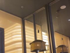 -钱小奴海鲜自助黑金店(杭州滨江龙湖店)