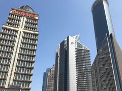 -陆家嘴空中步行连廊