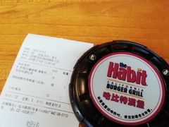 -The Habit Burger Grill 哈比特汉堡(复兴soho店)