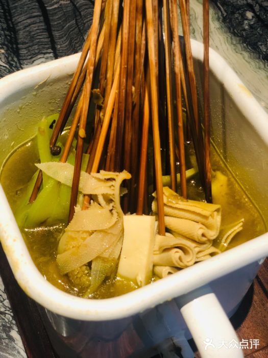 熊猫精酿啤酒厨房(中骏世界城店)成都钵钵鸡图片