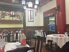 -梅龙镇酒家(南京西路总店)