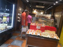 -苹果花园(龙漕路店)