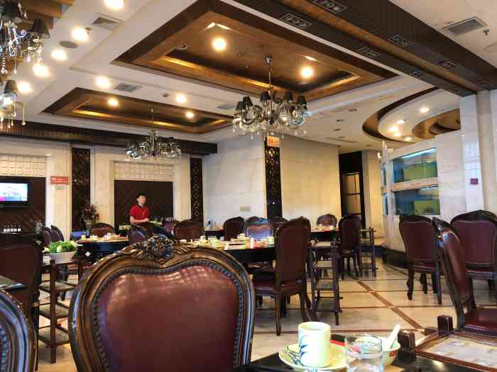 菜品新鲜,味道不错,服务态度好,希望继续