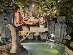 -海口观澜湖火山温泉谷