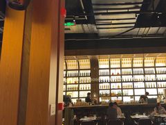 -洛缦音乐餐厅(工业展览馆万象城店)