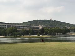 -上海佘山世茂艾美酒店