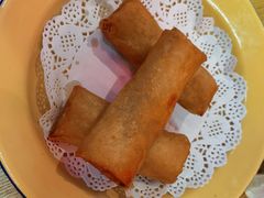 白菜鲜肉春卷-柴爿巷·香酥鸡&馄饨(复兴中路店)