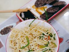 -服务大楼冷面(延大店)