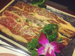-青瓦炭韩潮烤肉(花园道店)