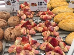 大颗莓莓雪花包-喜茶(贵阳国贸逸天城店)