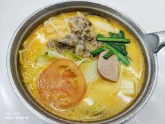 -汤小云火锅米线(钻汇广场店)