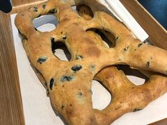 -Dough&Joe团憩(瑞虹天地月亮湾店)