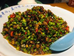 韭菜花爱皮蛋-吃饭皇帝大土家民族菜(正大广场店)