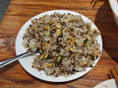 特色臊子蛋炒饭-嘉州叶婆婆钵钵鸡(建设路店)