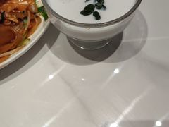 -LuOne凯德晶萃广场(徐家汇路店)