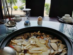 -野菌皇海景野生菌火锅(滨海大道店)