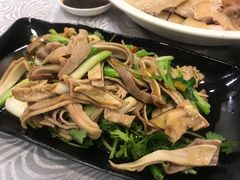 芜茜葱捞猪肚-粤·向群饭店(龙津东路总店)