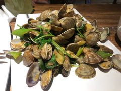 葱姜炒花蛤-平娃三宝烧烤·面食(南小街店)