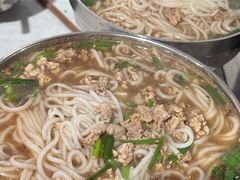 -正宗杨记普洱酸醋米线(总店)
