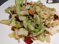 炝炒手撕莲花白-老屋川菜·水煮鱼(龙湖亦庄天街店)