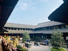 -峨眉山报国寺