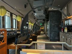 -湊湊火锅·茶憩(南京东路悦荟店)