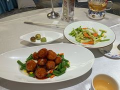 -聚春园自助餐厅(东街口店)