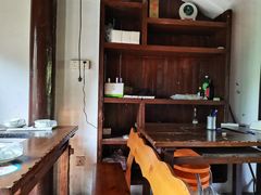 大堂-壹生壹世·农家烤鱼