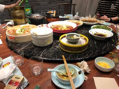 -川流不息·地道川菜·小龙虾(新松江路店)