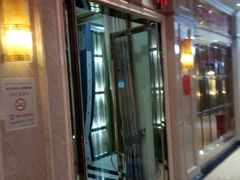 -新光辉布料市场布料城