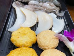 芝士丸-丽江庭院·云南野生菌·海鲜火锅(鼓楼四合院店)