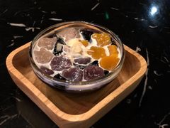 紫薯芋圆仙草奶冻-Let's Taipei 非常烘焙(太古里店)