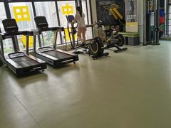 -中田健身工作室(绿地大道店)