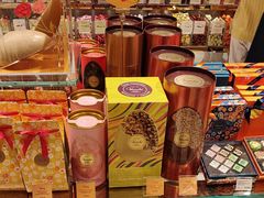 -VENCHI 闻绮(北京国贸商城店)