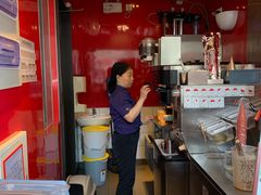 -麦当劳(新华路步步高店)
