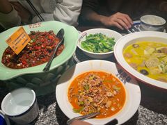 -老萍巷莲花血鸭·萍乡地标江西菜(步行街店)