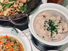 -费大厨辣椒炒肉(黄兴中心广场店)