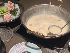 -捞王锅物料理(上海世茂广场店)