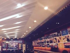 -顺溜·手工刀削面·黑金店(铜锣湾店)