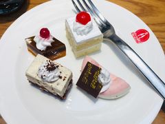 -东方明珠·可口可乐欢乐餐厅