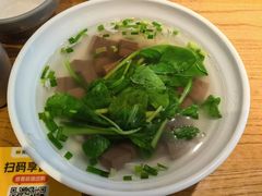 馋口鸭血汤-馋三尺蟹粉小笼(人民广场店)