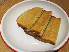 咖椰吐司-HELLO 27 意面·沙拉·帕尼尼