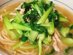 青菜肉丝面-明呈黄鱼面馆(斜土路店)