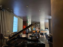 -wineapp葡萄酒餐吧(外滩金融中心店)