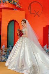 -欣薇婚纱(新源乐汇城店)